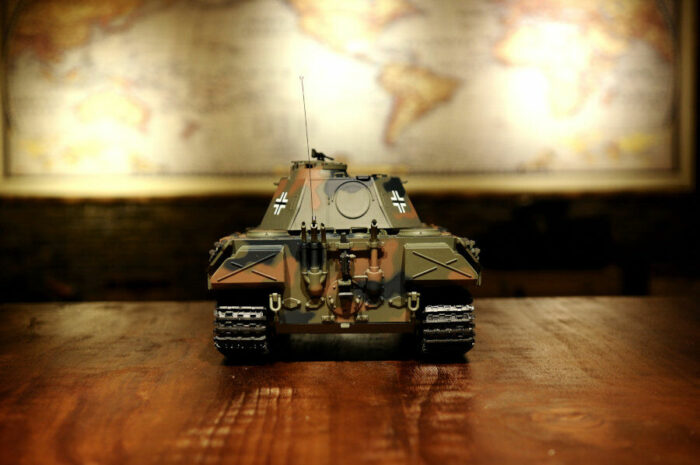 RC Panzer German Panther 1:16 Heng Long -Rauch&Sound+Stahlgetriebe und 2,4Ghz - V7.0 - Pro Modell - Image 4