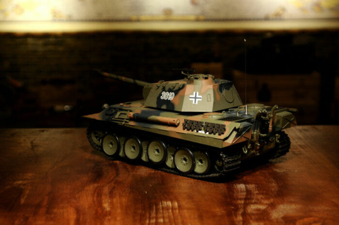 RC Panzer German Panther 1:16 Heng Long -Rauch&Sound+Stahlgetriebe und 2,4Ghz - V7.0 - Pro Modell - Image 9