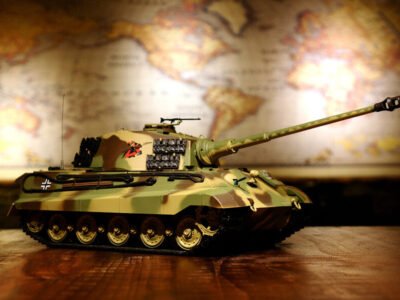 RC Panzer "Deutscher Königstiger - Henschelturm" 1:16 Heng Long mit Rauch und Sound